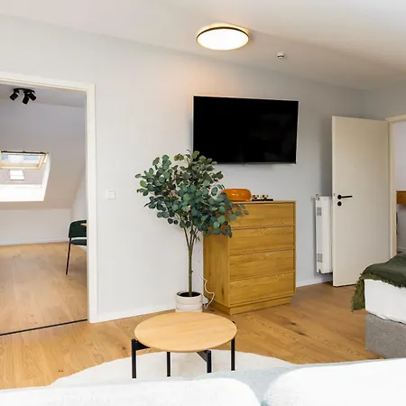 Goldenkey Neustadt * Dresde